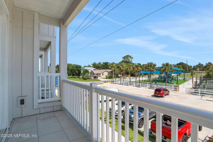 Image 29 of a home in North Beach Townhomes.