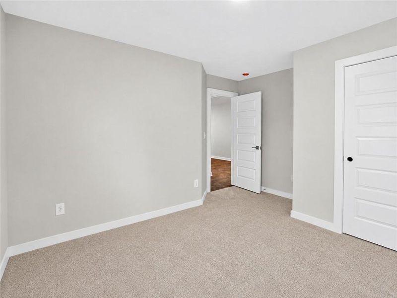 Spacious, unfurnished interior of a new home in , Villa Rica (Image 26).