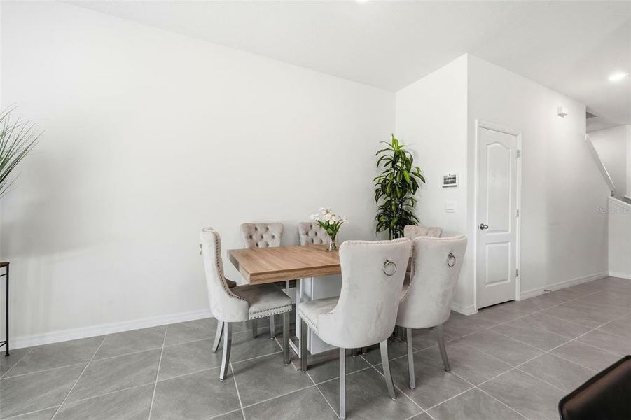 Furnished interior view inside a new home in , Kissimmee (Image 38).