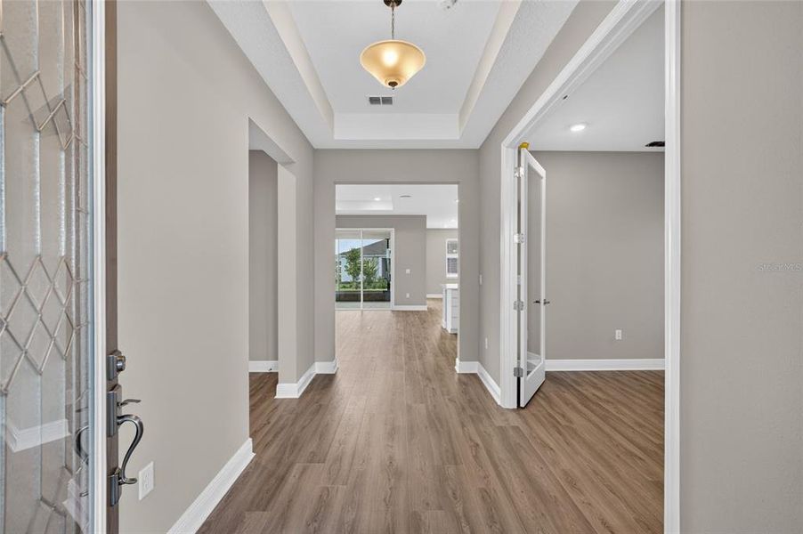 Spacious, unfurnished interior of a new home in , Ocala (Image 43).