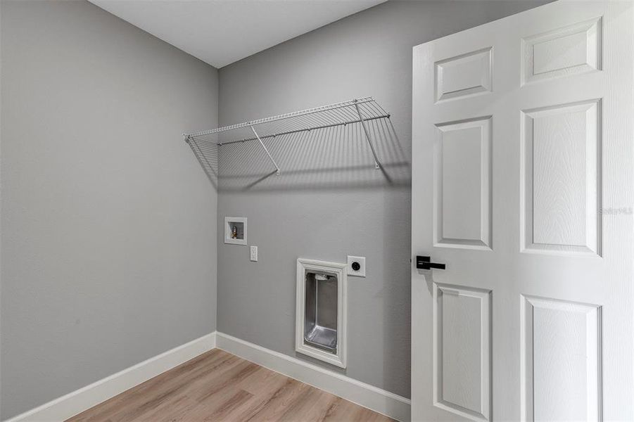 Spacious, unfurnished interior of a new home in , Summerfield (Image 27).