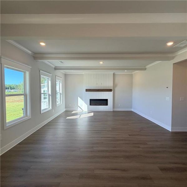 Spacious, unfurnished interior of a new home in Fowler Farms, Auburn (Image 19).