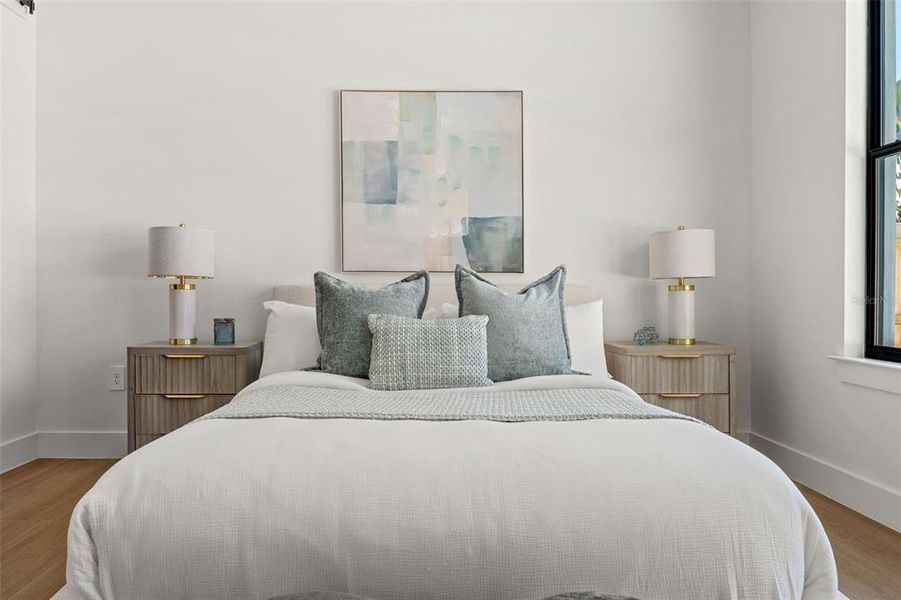 Furnished interior view inside a new home in , Orlando (Image 7).