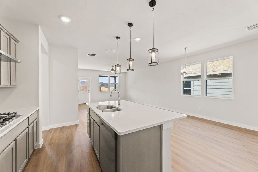 Representative unfurnished interior of a home built from the Hondo by Hakes Brothers in Veranda, San Antonio (Image 6). Representative unfurnished interior of a home built from the Hondo by Hakes Brothers in Veranda, San Antonio (Image 6).