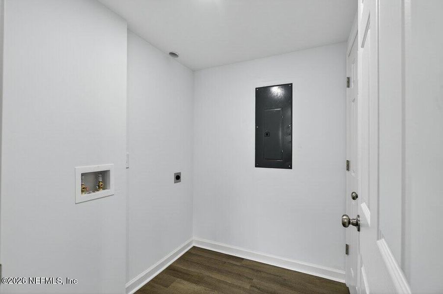 Spacious, unfurnished interior of a new home in , Jacksonville (Image 20). Spacious, unfurnished interior of a new home in , Jacksonville (Image 20).