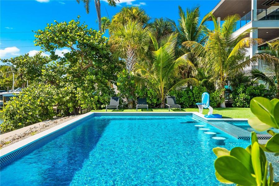 Image 80 of a home in .