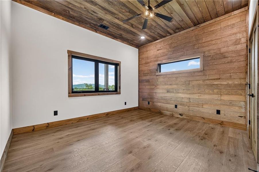 Spacious, unfurnished interior of a new home in , Morganton (Image 20).