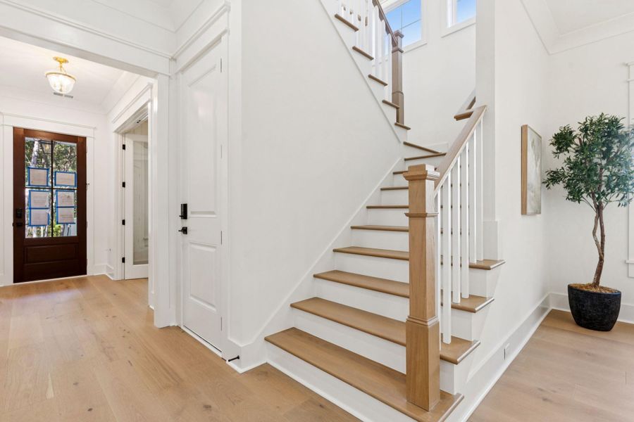 Spacious, unfurnished interior of a new home in , Mount Pleasant (Image 29).