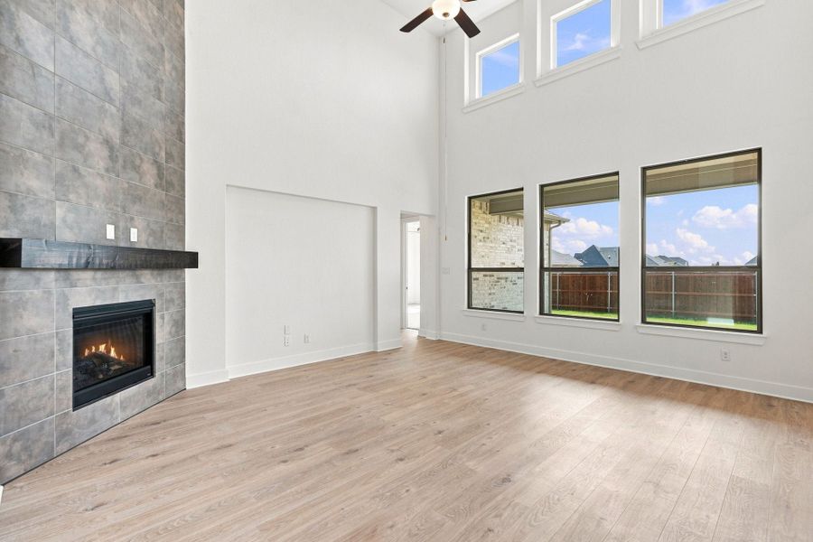5br New Home in Mansfield, TX.  - Slide 17