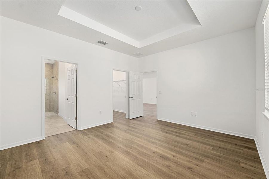 Spacious, unfurnished interior of a new home in , Ocala (Image 38).