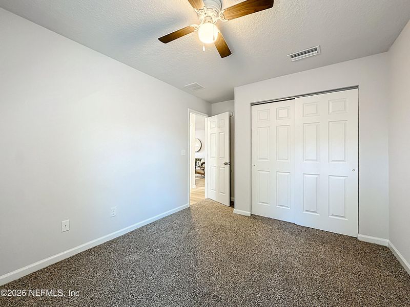 Spacious, unfurnished interior of a new home in , Jacksonville (Image 20).