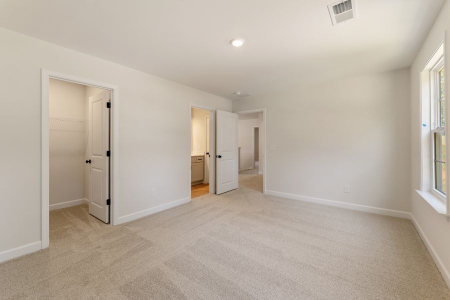 Spacious, unfurnished interior of a new home in Timberland Grove, Anderson (Image 52). Spacious, unfurnished interior of a new home in Timberland Grove, Anderson (Image 52).