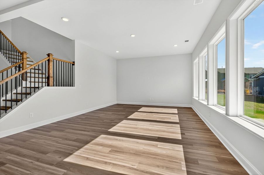 The Starflower - Family Room