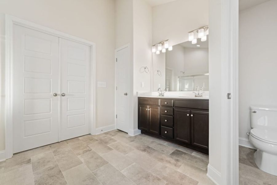 Furnished interior view inside a new home in Miller's Reserve, Winston-Salem (Image 12). Furnished interior view inside a new home in Miller's Reserve, Winston-Salem (Image 12).