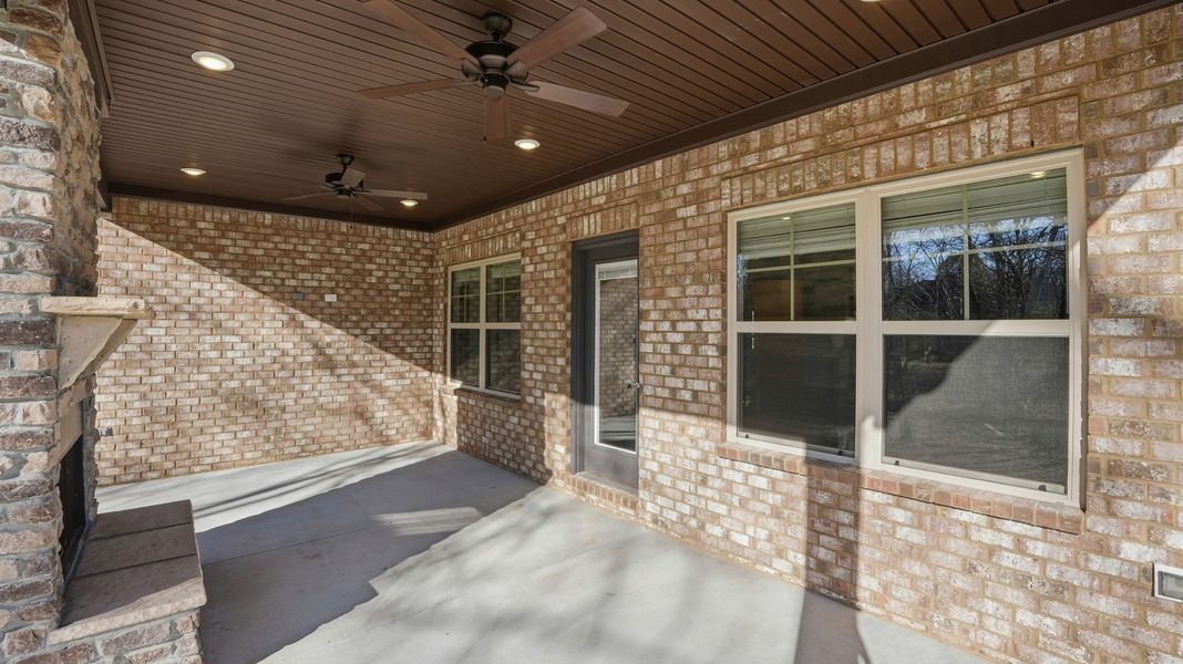 Exterior details and patio area of a home in Sagewood, Tullahoma (Image 4).