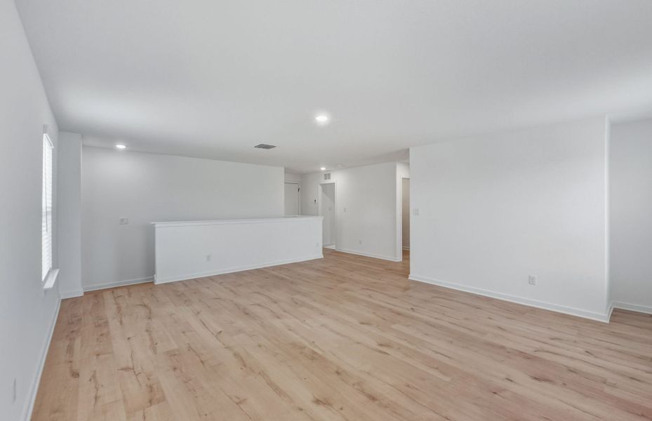 Representative unfurnished interior of a home built from the Kisko by Pulte Homes in Sunfield, Mustang Ridge (Image 11).