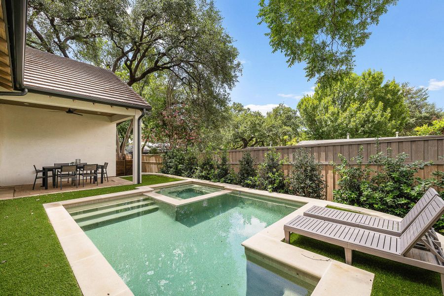 Exterior details and patio area of a home in , Austin (Image 22).