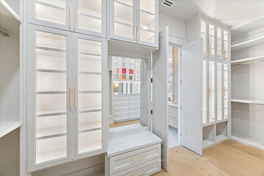 Furnished interior view inside a new home in , Porter (Image 15).