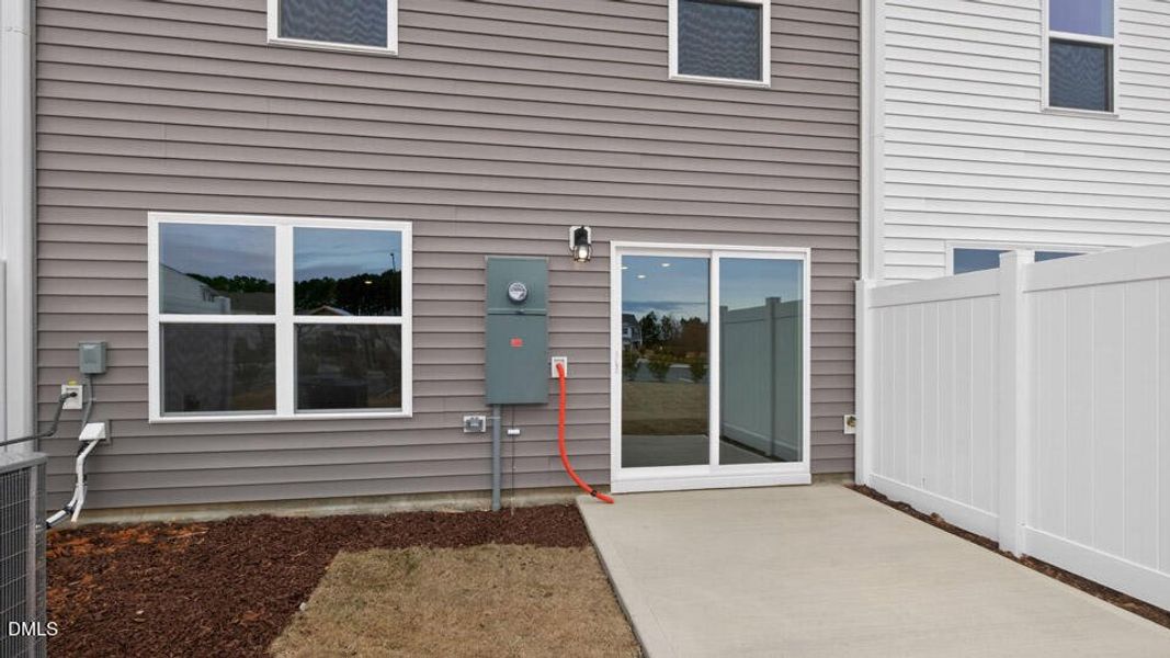 honeycutt-oaks-lot-203-002