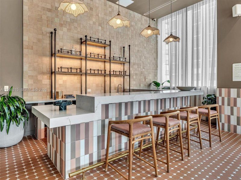 Community amenities in , Miami (Image 32).