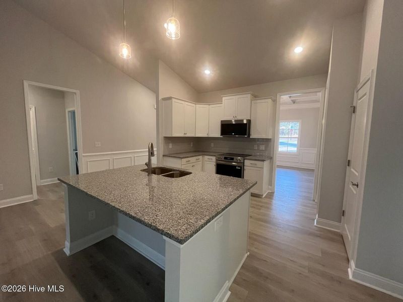 Furnished interior view inside a new home in Palmetto Creek, Bolivia (Image 7).