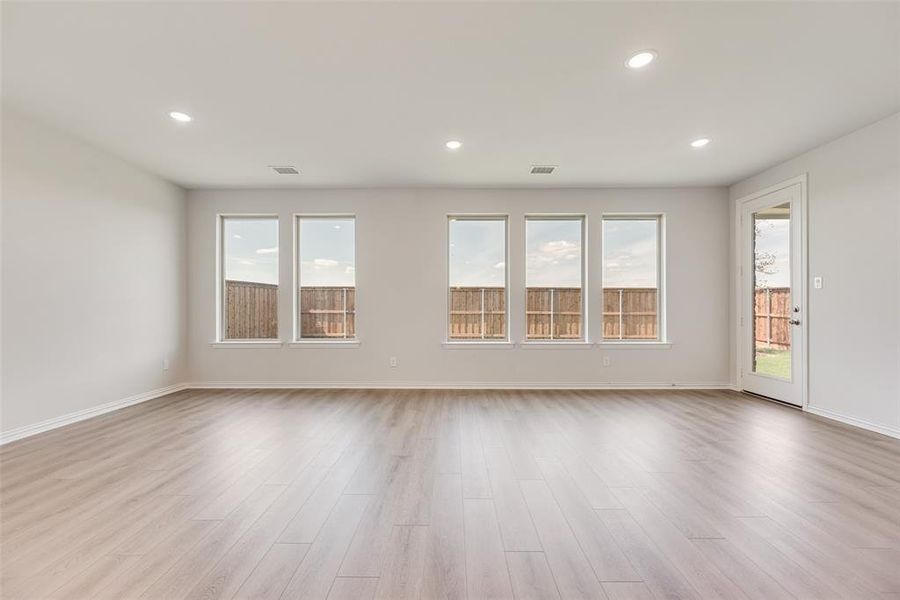 Spacious, unfurnished interior of a new home in Spiritas Ranch, Little Elm (Image 22). Spacious, unfurnished interior of a new home in Spiritas Ranch, Little Elm (Image 22).