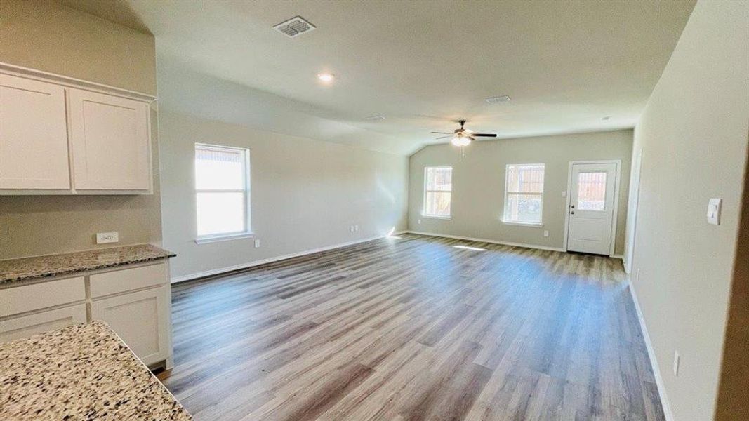 Spacious, unfurnished interior of a new home in Sunnycreek, Crowley (Image 12). Spacious, unfurnished interior of a new home in Sunnycreek, Crowley (Image 12).