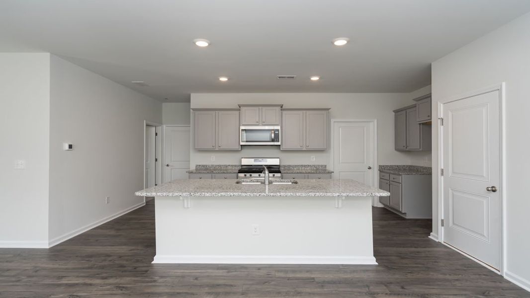 Representative furnished interior of a home built from the ROBIE by D.R. Horton in Island Green, Myrtle Beach (Image 7).
