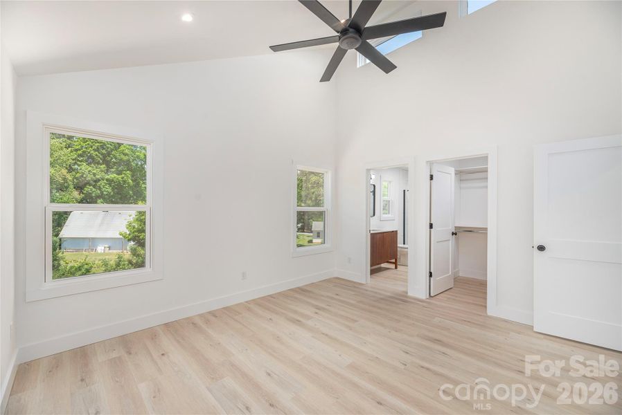 Spacious, unfurnished interior of a new home in , Candler (Image 13).