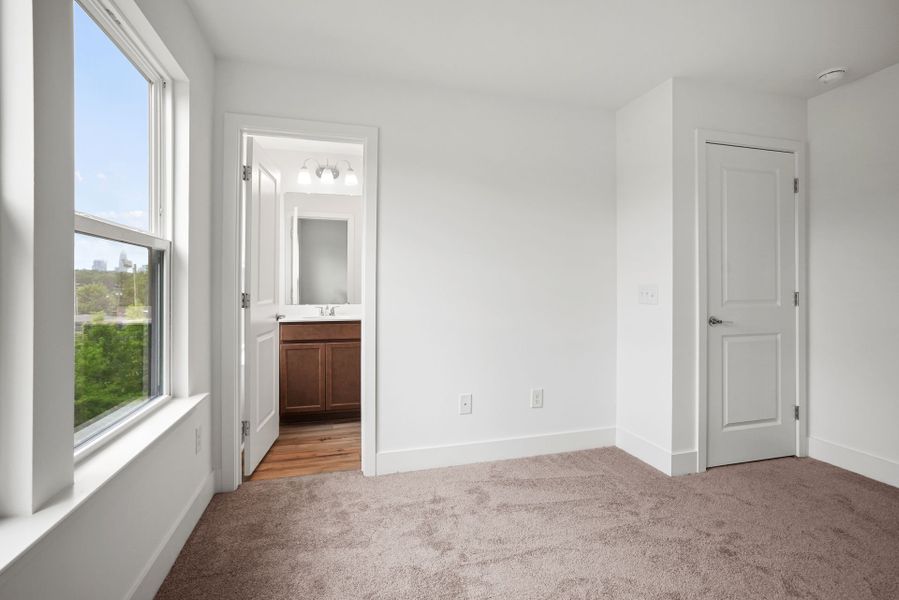 Spacious, unfurnished interior of a new home in West End Heights, Charlotte (Image 19). Spacious, unfurnished interior of a new home in West End Heights, Charlotte (Image 19).