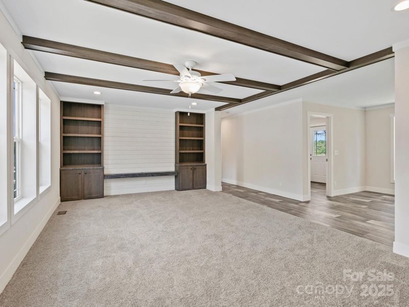 Image 14 of a home in . Image 14 of a home in .