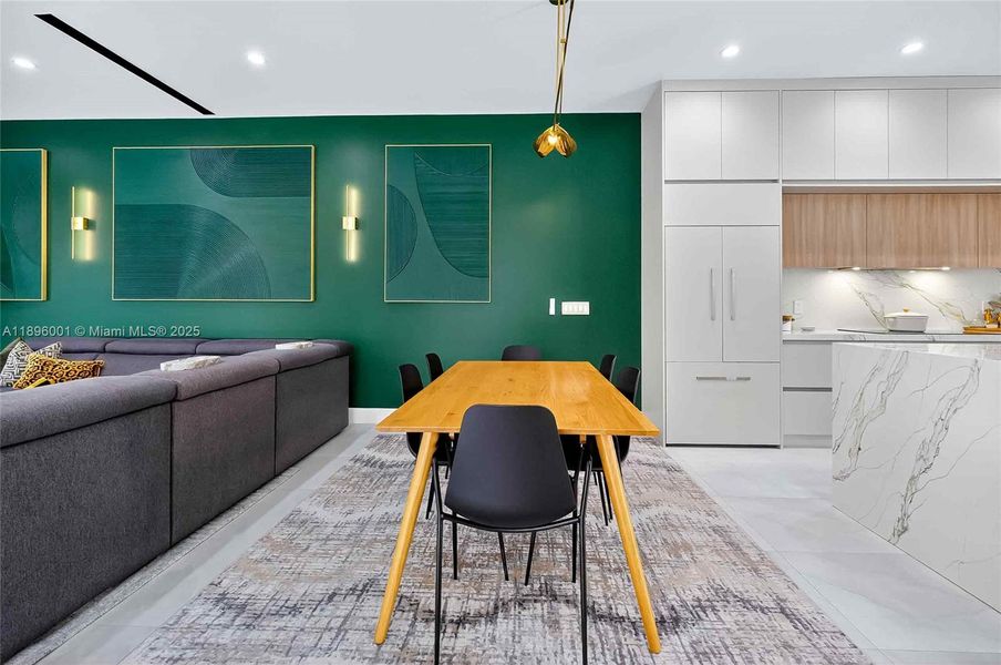 Image 47 of a home in .