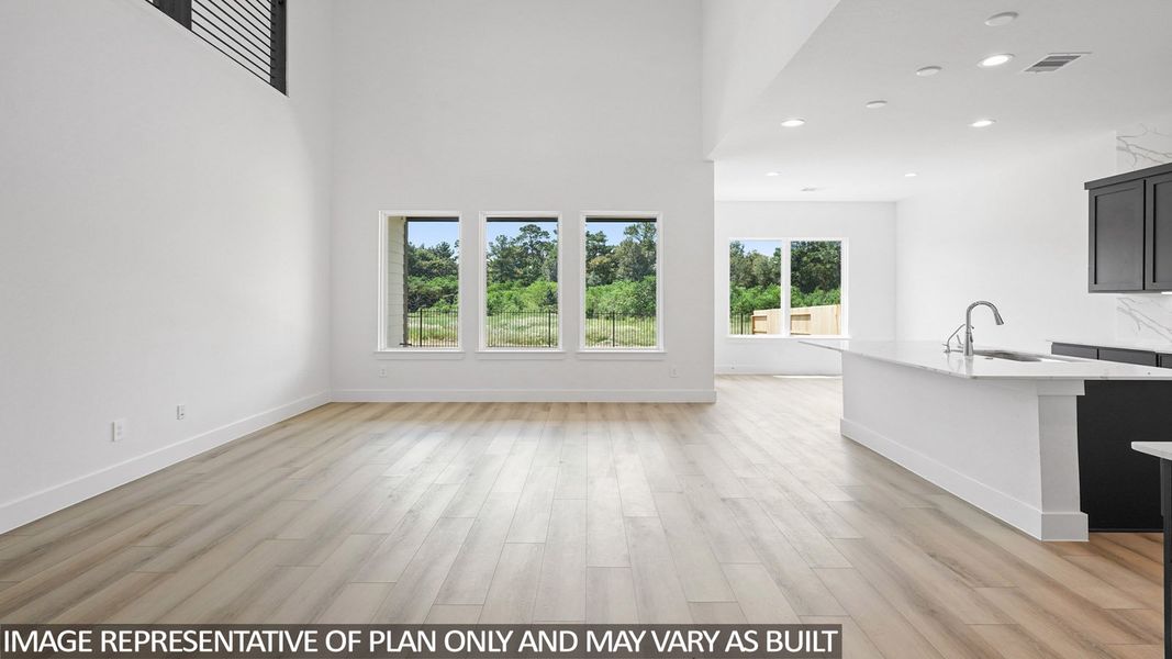 Spacious, unfurnished interior of a new home in Hills of Westlake, Conroe (Image 12).