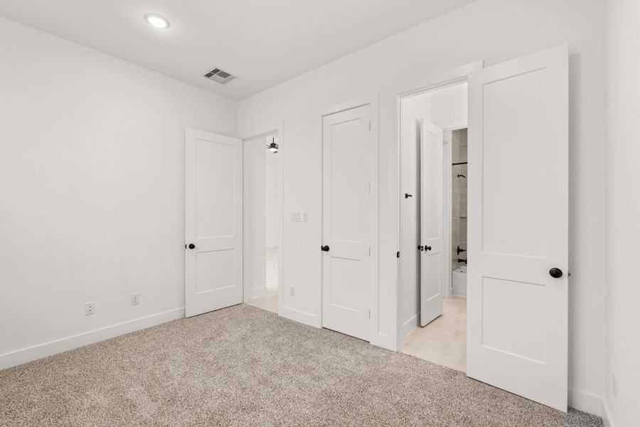 Photos are REPRESENTATIVE of the home /floor plan and are NOT of the actual home. Selections, features, and room options may vary. Photos are REPRESENTATIVE of the home /floor plan and are NOT of the actual home. Selections, features, and room options may vary.