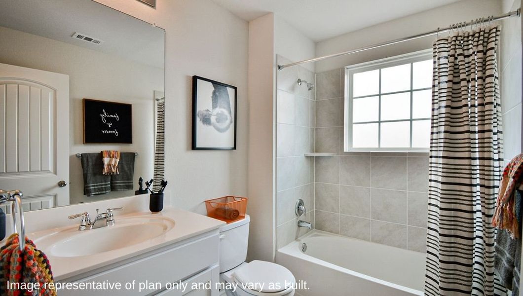 Furnished interior view inside a new home in Avenida, Converse (Image 16).