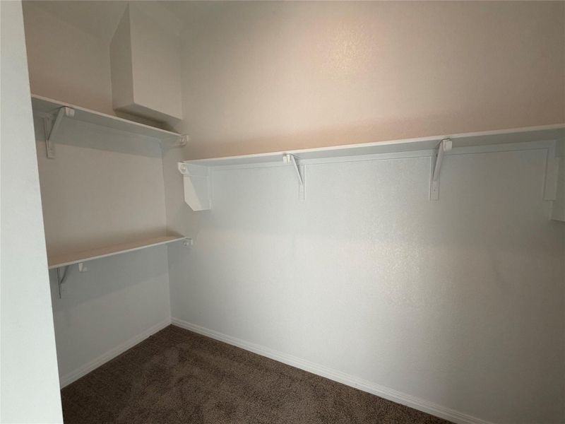 Spacious, unfurnished interior of a new home in Willow Springs, Creedmoor (Image 10). Spacious, unfurnished interior of a new home in Willow Springs, Creedmoor (Image 10).