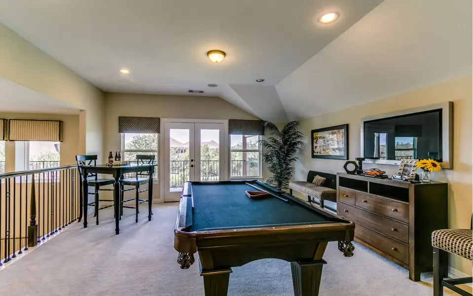 Representative furnished interior of a home built from the Laguna II by CastleRock Communities in Lakesong, Grand Prairie (Image 27). Representative furnished interior of a home built from the Laguna II by CastleRock Communities in Lakesong, Grand Prairie (Image 27).