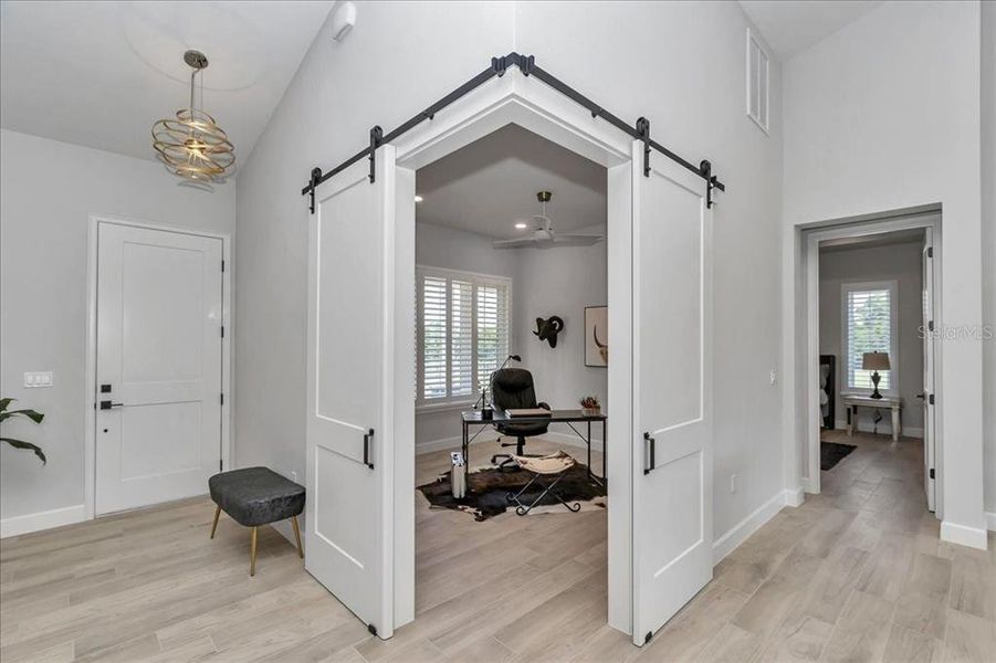 Furnished interior view inside a new home in , Citra (Image 53).