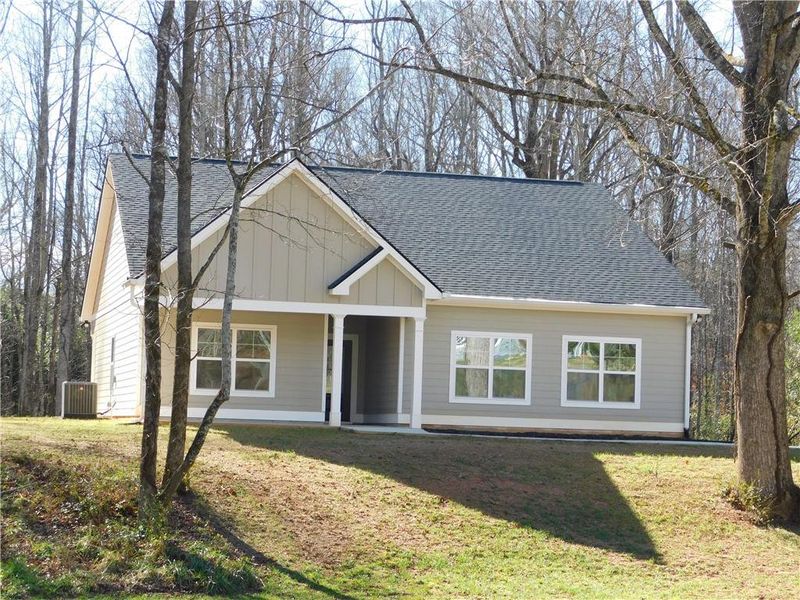 Exterior details and patio area of a home in , Dahlonega (Image 18).