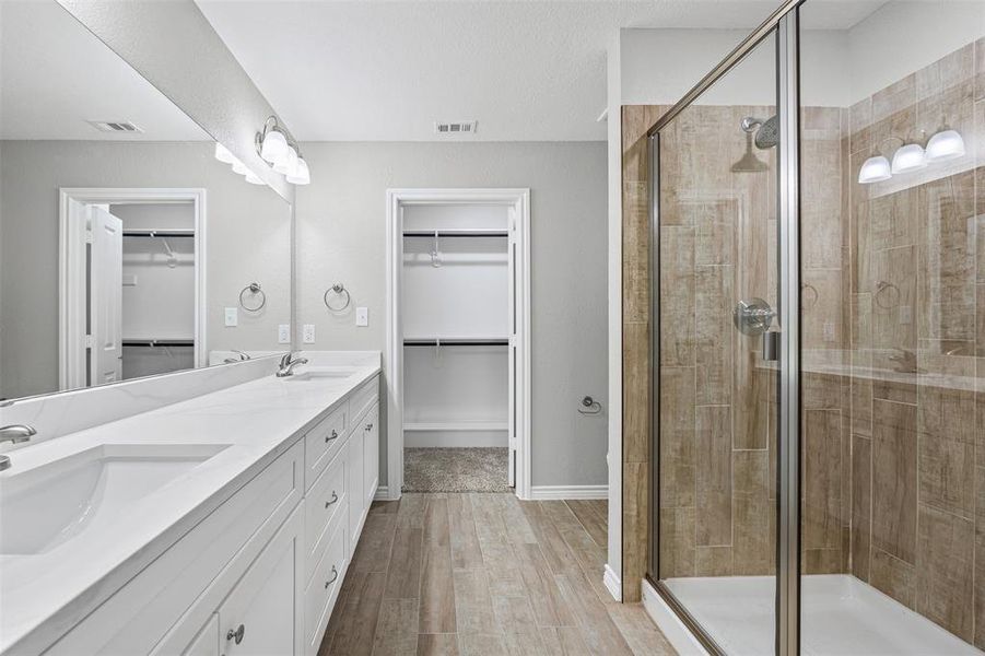 Image 25 of a home in .