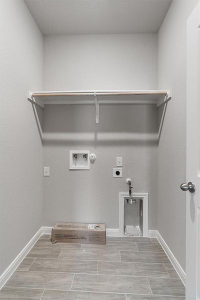 Furnished interior view inside a new home in Morningstar, Andice (Image 4). Furnished interior view inside a new home in Morningstar, Andice (Image 4).