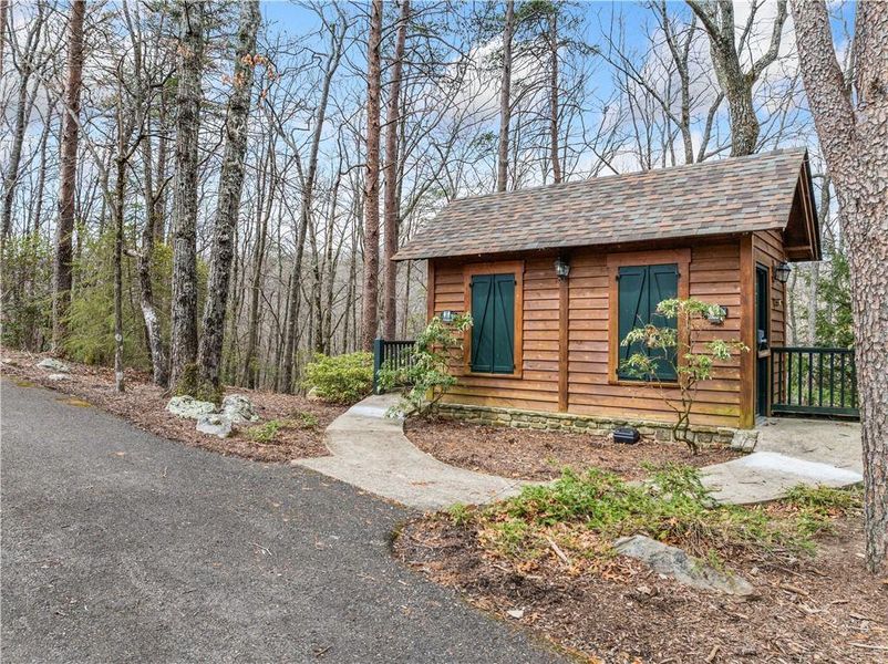 Exterior details and patio area of a home in , Jasper (Image 34). Exterior details and patio area of a home in , Jasper (Image 34).