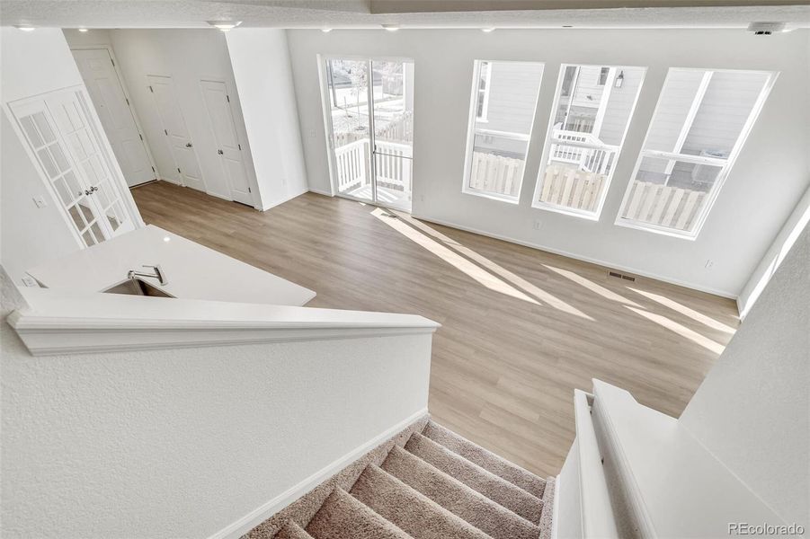 Spacious, unfurnished interior of a new home in Turnberry Villas, Commerce City (Image 20).