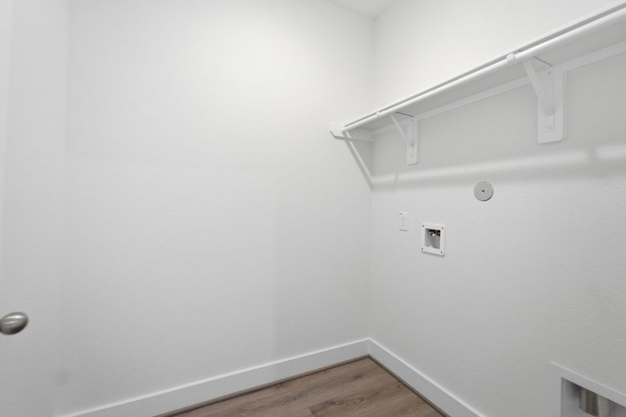 Spacious, unfurnished interior of a new home in Sierra Vista, Rosharon (Image 23). Spacious, unfurnished interior of a new home in Sierra Vista, Rosharon (Image 23).