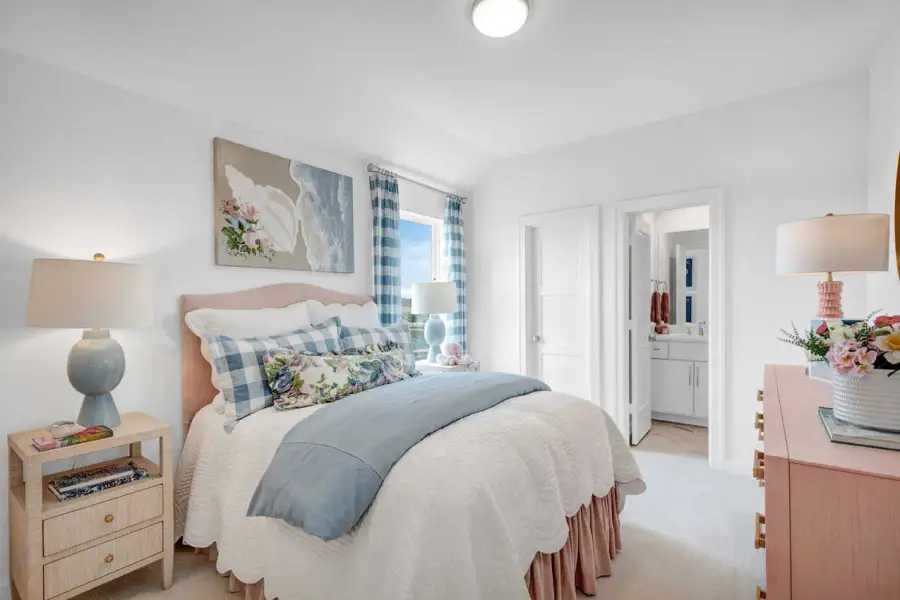 Secondary Bedroom