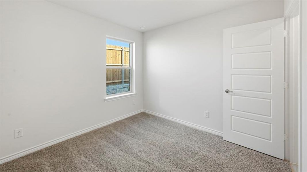 Spacious, unfurnished interior of a new home in Winchester Crossing, Princeton (Image 25).