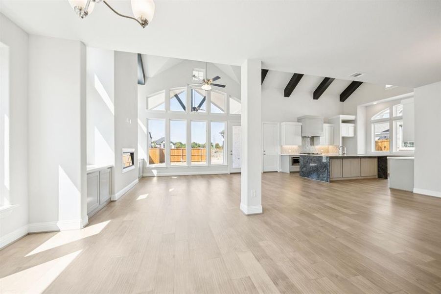 Spacious, unfurnished interior of a new home in Trails at Cottonwood Creek, Rowlett (Image 6).