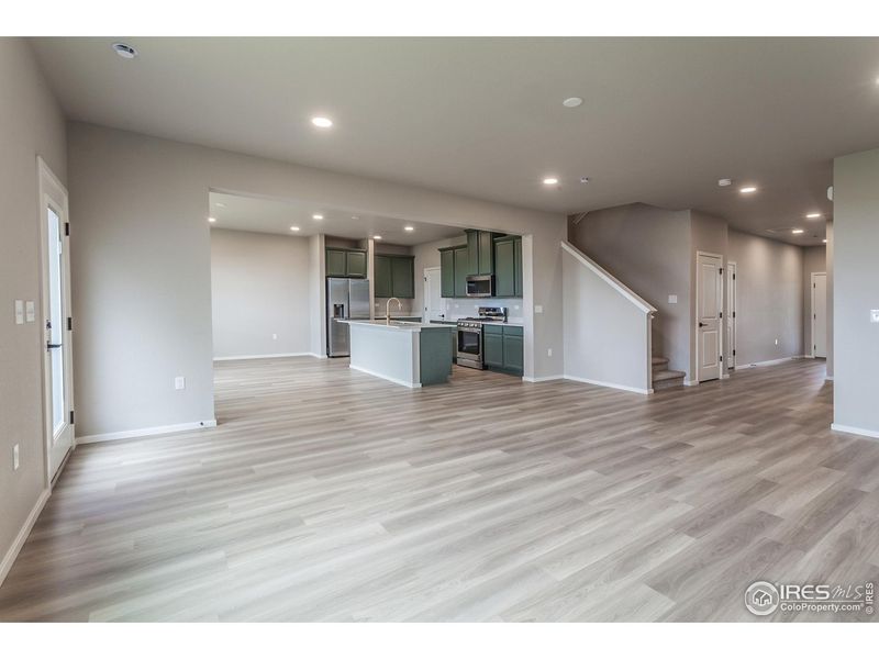 Spacious, unfurnished interior of a new home in Granary Trailblazer Collection - Single Family Homes, Johnstown (Image 20).
