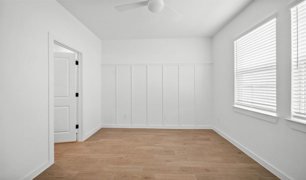 Private primary suite (*Photo not of actual home and used for illustration purposes only.)