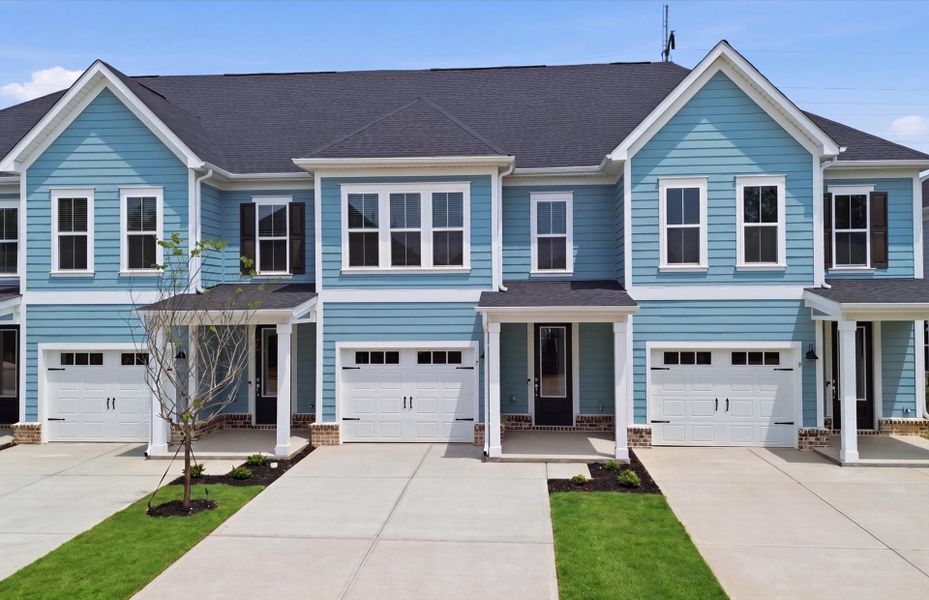 Front exterior of a new home in Alston Park, Greenville, SC, highlighting curb appeal (Image 20). Front exterior of a new home in Alston Park, Greenville, SC, highlighting curb appeal (Image 20).